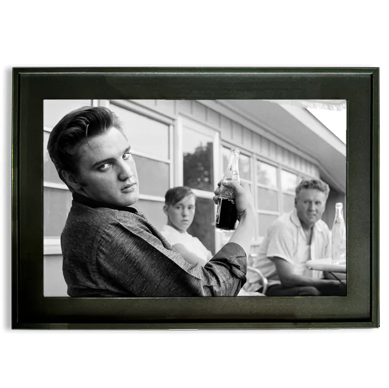 Elvis and his Cola – small size only – copy black