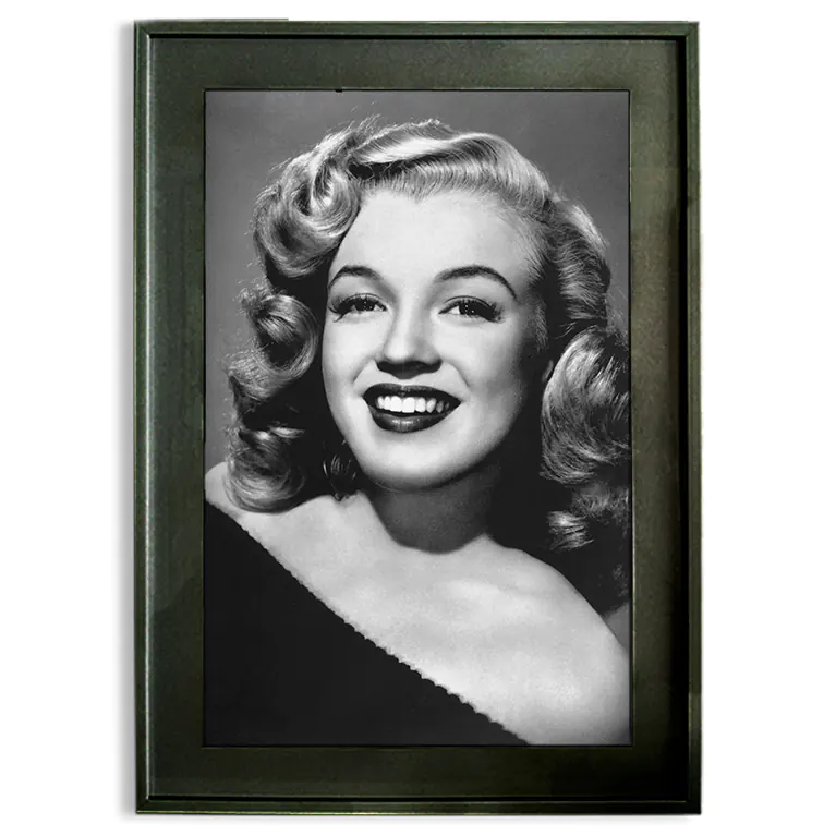 Marylin Monroe copy black